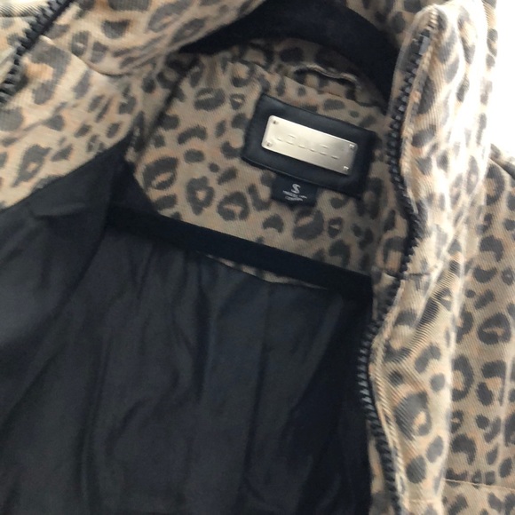 Puffer jacket - Picture 3 of 3